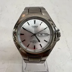 カシオ LINEAGE リニエージ 腕時計 LIN-171J クオーツ メンズ - ISItems【USED】【古着】【中古】50163550のサムネイル
