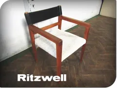 ■Ritzwell/リッツウェル■IBIZA FORTE/イビサフォルテ■ウォールナット材■アームダイニングチェア■20万■eee6438mのサムネイル
