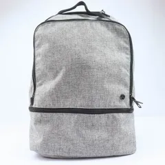 ルルレモン リュックサック デイパック ジムバッグ 鞄 カバン ブランド レディース グレー lululemon 【中古】のサムネイル