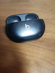 Beats Studio Buds ブラック 充電ケースのみのサムネイル