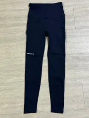 ゼクシィミックス BLACK LABEL cignature 380N レギンス Sのサムネイル