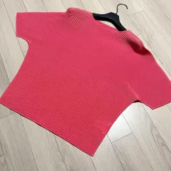 エバキューブ evercube 日本製 プリーツ ブラウス コーラルピンク 半袖 トップス Tシャツのサムネイル
