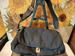 DAKS ブラック クロスバックのサムネイル