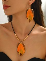 Women's Jewelry Set for Autumn/Winter: Vintage Oil Painting Leaf Necklace + Earrings 3-Piece Set, Black Cord Metal Design Curved Choker Necklace, Unique Design, Gift for Daily Wear, Vacations, Parties, etc. (Asymmetrical)