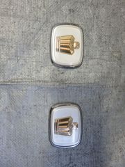 トヨタ クラウン 210系 クォータパネル エンブレム 75371-30220 - メルカリ