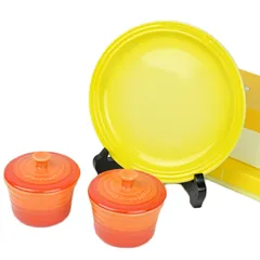 美品 ル・クルーゼ Le Creuset ラムカン S 蓋つき ペアセット× ラウンドプレート・19cm セットのサムネイル
