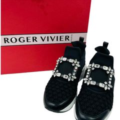 ROGER VIVIER ロジェヴィヴィエ ヴィヴ ラン ストラスバックルモデル