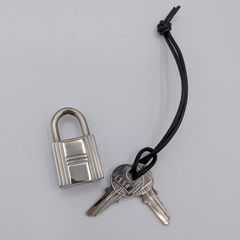 HERMES エルメス カデナ キー2本 #114 南京錠 パドロック - メルカリ