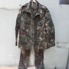 【韓国陸軍実物】戦闘服３点セットのサムネイル