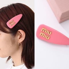 miu miu バレッタ ヘアクリップ ピンク - メルカリ