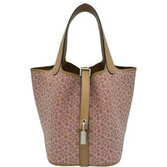 バレンシアガ BALENCIAGA BBロゴメタルプレートフラットサンダル