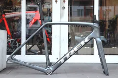 トレック TREK エモンダ EMONDA SL6 DISC 2021モデル 56サイズ カーボン フレームセット 【横浜店】のサムネイル