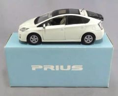 ☆極美品☆Toyota Prius Z Hybrid 60 プリウス 1/43 - メルカリ