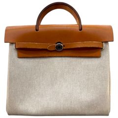 エルメス HERMES Hベルト □O刻印 ブラン/ゴールド/シルバー金具