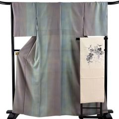美品】 袋帯 秀品 華文 草花 金糸 唐織 金色 六通 正絹 【中古