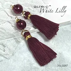 No.0287　タッセル付きピアス　イヤリング　推し活応援　赤　レッド　ハンドメイド　一点もの