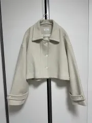 MOIA ハンドメイドコートのサムネイル
