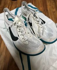 27cmNIKE 陸上スパイク オレンジ ブラック - メルカリ
