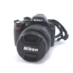 ニコン D40 一眼レフ レンズ付き レンズ交換式一眼レフレックスタイプデジタルカメラ 18-55mm F3.5-5.6G 黒 ブラックのサムネイル