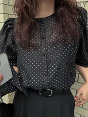 【SALE20%OFF】【即納】 ウィルフリー WILLFULLY トップス volume sleeve dot scrunchie BL ボリュームスリーブドットシュシュブラウス 半袖 ミドル丈 2611-to-27のサムネイル