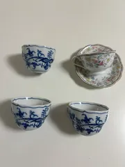 ブルーオニオン風 カップ3点＆カップ＆ソーサー1客セット　NARUMI　オリジナル・ボヘミア　Original Bohemiaのサムネイル
