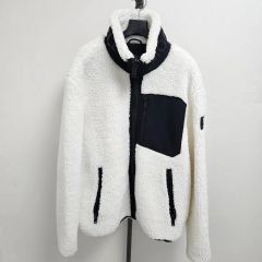 ムースナックルズ ホワイトダウンジャケット フード付き - メルカリ