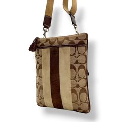 COACH ショルダーバッグ シグネチャー パッチワーク - メルカリ