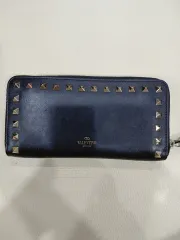 ヴァレンティノ ロックスタッズ ジッパー 長財布 ブラックのサムネイル