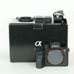 良品 | シャッター数111,551回] SONY α7RIV ボディ ILCE-7RM4A 【後期