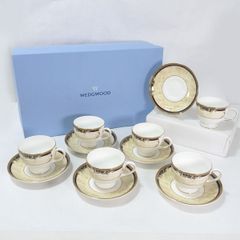黒壺美品】ウェッジウッド☆クイーンズプレーン☆花リムC/S5客 - メルカリ