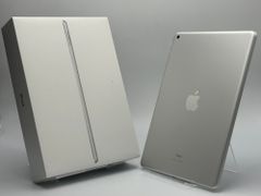 ipad 第9世代 シルバー箱あり iPad 第9世代 64GB SV Wi-Fi 中古A バッテリー84% - メルカリ