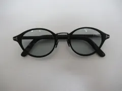 TOM FORD　トムフォード　TF1050-D 02A　オーバル　サングラス　メガネ　メンズ　レディース　ユニセックス　イタリア製　度なし　中古　人気　定番　即購入OK　K752のサムネイル