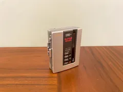 AIWA アイワ ステレオカセットプレーヤー AUTO REVERSE SUPER BASS ポータブルカセットプレーヤー ウォークマンのサムネイル