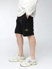 STONE ISLAND (ストーンアイランド) メンズ ショートパンツのサムネイル