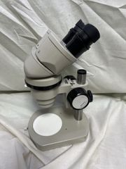 通電確認済みOLYMPUS(オリンパス)◇ 双眼・生物顕微鏡 BHB 現状品 