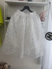 INBESTのサムネイル