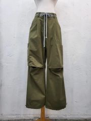 即日発送】COYSEIO フローフォールドパンツ - メルカリ