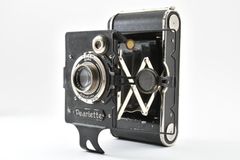 カメラ、光学機器 Zeiss Ikon Piccolette 蛇腹カメラ 植田正治 白い風