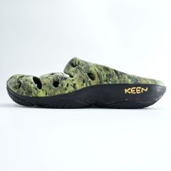 b*x様 KEEN ヨギ　サンダル カモフラージュ柄 メンズ b*x様 KEEN ヨギ サンダル カモフラージュ柄 メンズ - メルカリ
