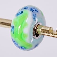 新品未使用 トロールビーズ TROLLBEADS ダンシング スケール 1点