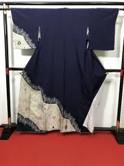 【中古】Sサイズ 付け下げ 正絹 濃紺地に華紋文様のサムネイル
