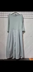 コス シウォン ミント色 スーツのサムネイル