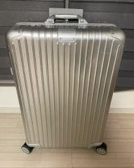 リモワ クラシックフライト 61L TSAロック4輪 廃盤モデル971.63 - メルカリ