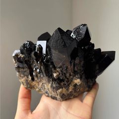 天然石】山東省産 モリオン クラスター魔除け 黒水晶原石 - メルカリ