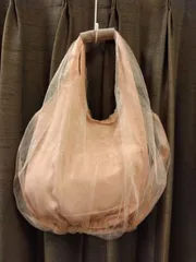 M24　MICHEL KLEIN　ミッシェルクラン【未使用品】ラメチュールのトートバック　ピンク　軽量＆コンパクトにたためます♪　かわいい♥のサムネイル