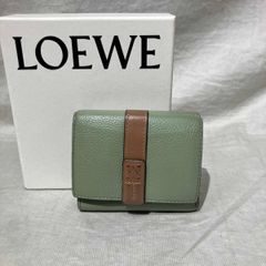ロエベ 二つ折り財布 バーティカル アナグラム型押し ロゴ刻印 バイ