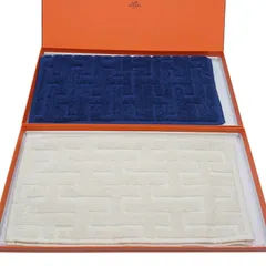 【新品未使用 箱付き】HERMES エルメス　ハンドタオル ２枚セット　オフホワイト　ネイビープレゼント用のサムネイル