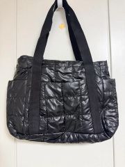 Matin Kim ロゴ ナイロン キルティング トートバッグ○ブラック - メルカリ