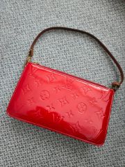Louis Vuitton ピンク ヴェルニ レキシントン - メルカリ
