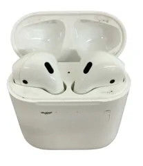 訳あり アップル イヤホン AirPods with Charging Case MV7N2/A Appleのサムネイル
